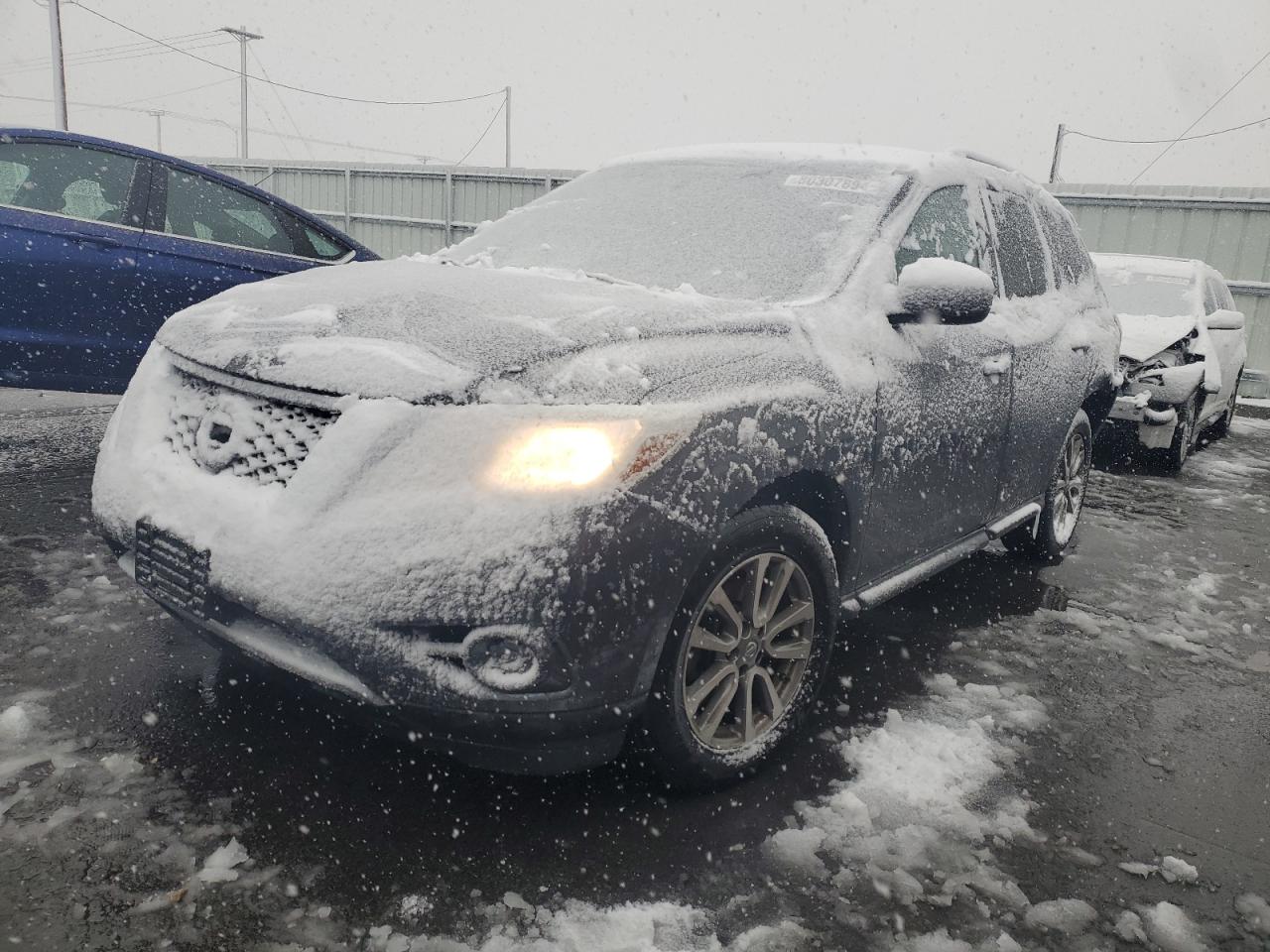 NISSAN PATHFINDER 2013