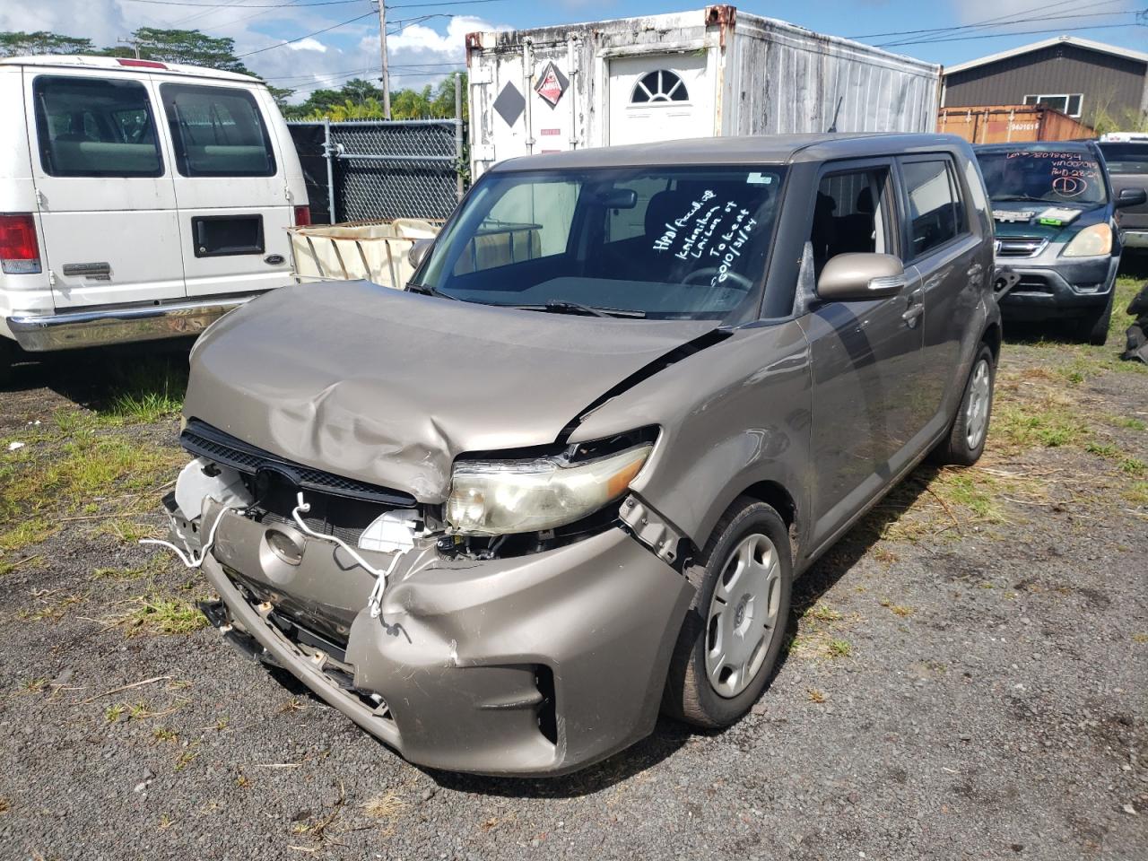 TOYOTA SCION XB 2013