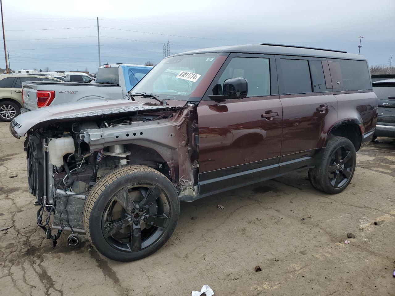 LAND ROVER DEFENDER 1 2024