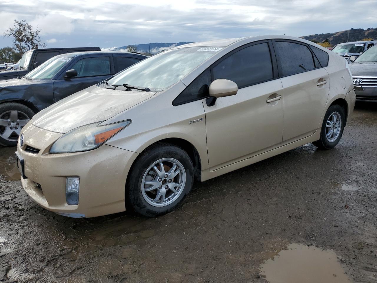 TOYOTA PRIUS 2011