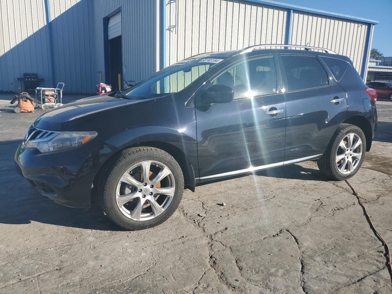 NISSAN MURANO S 2013