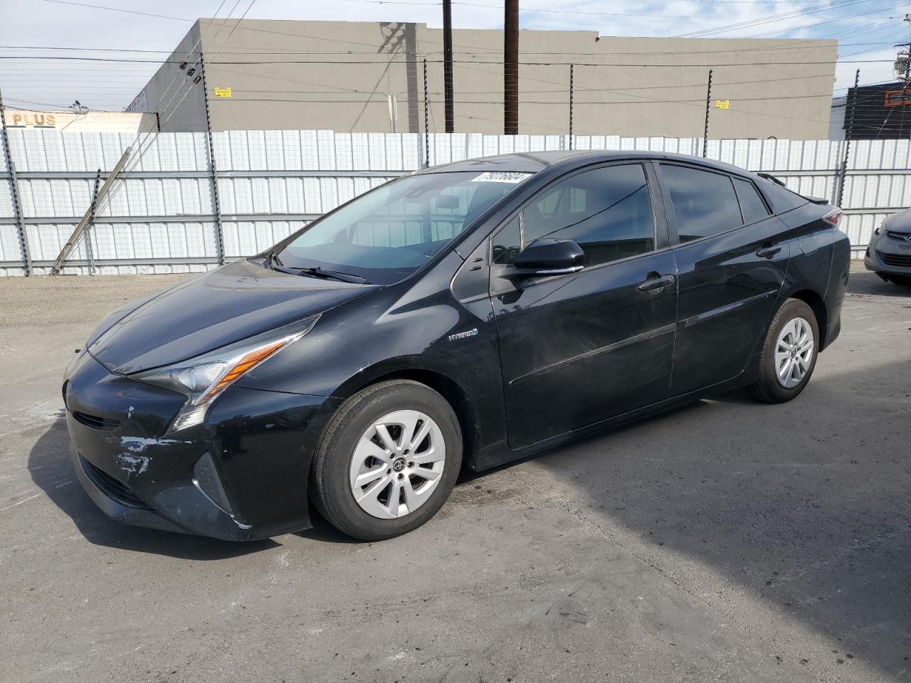 TOYOTA PRIUS 2017