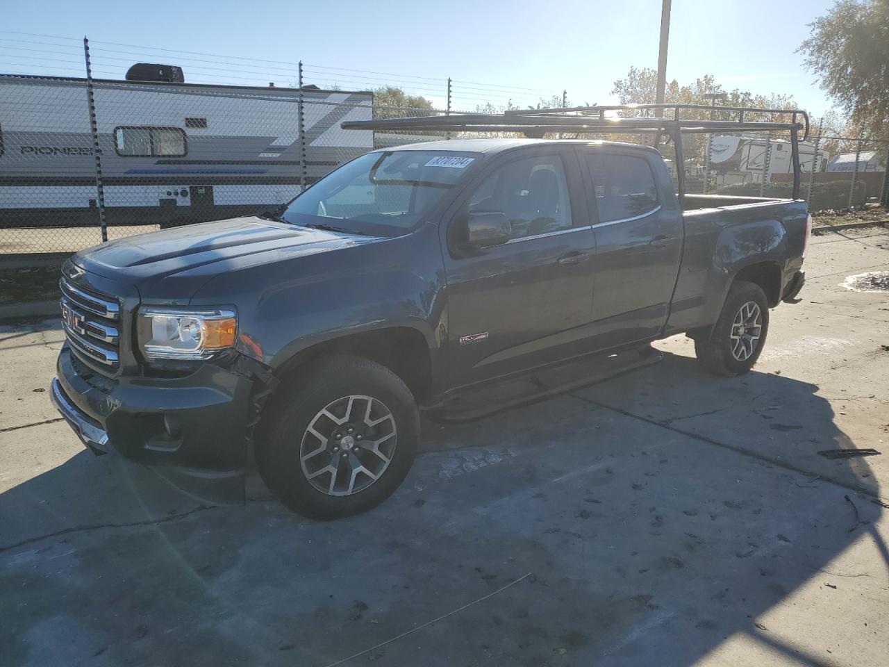 GMC CANYON SLE 2015