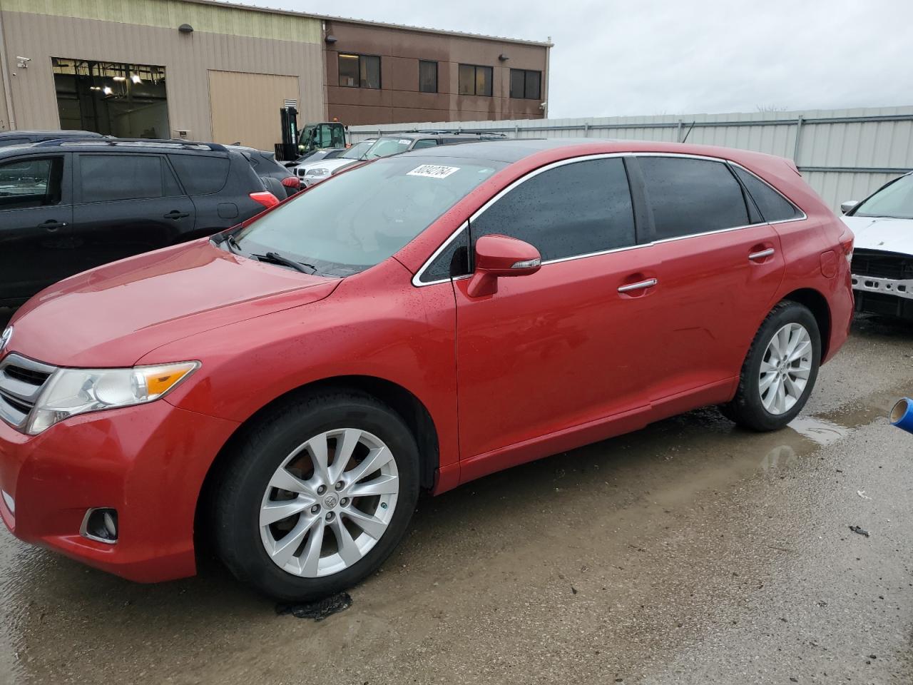 TOYOTA VENZA LE 2014