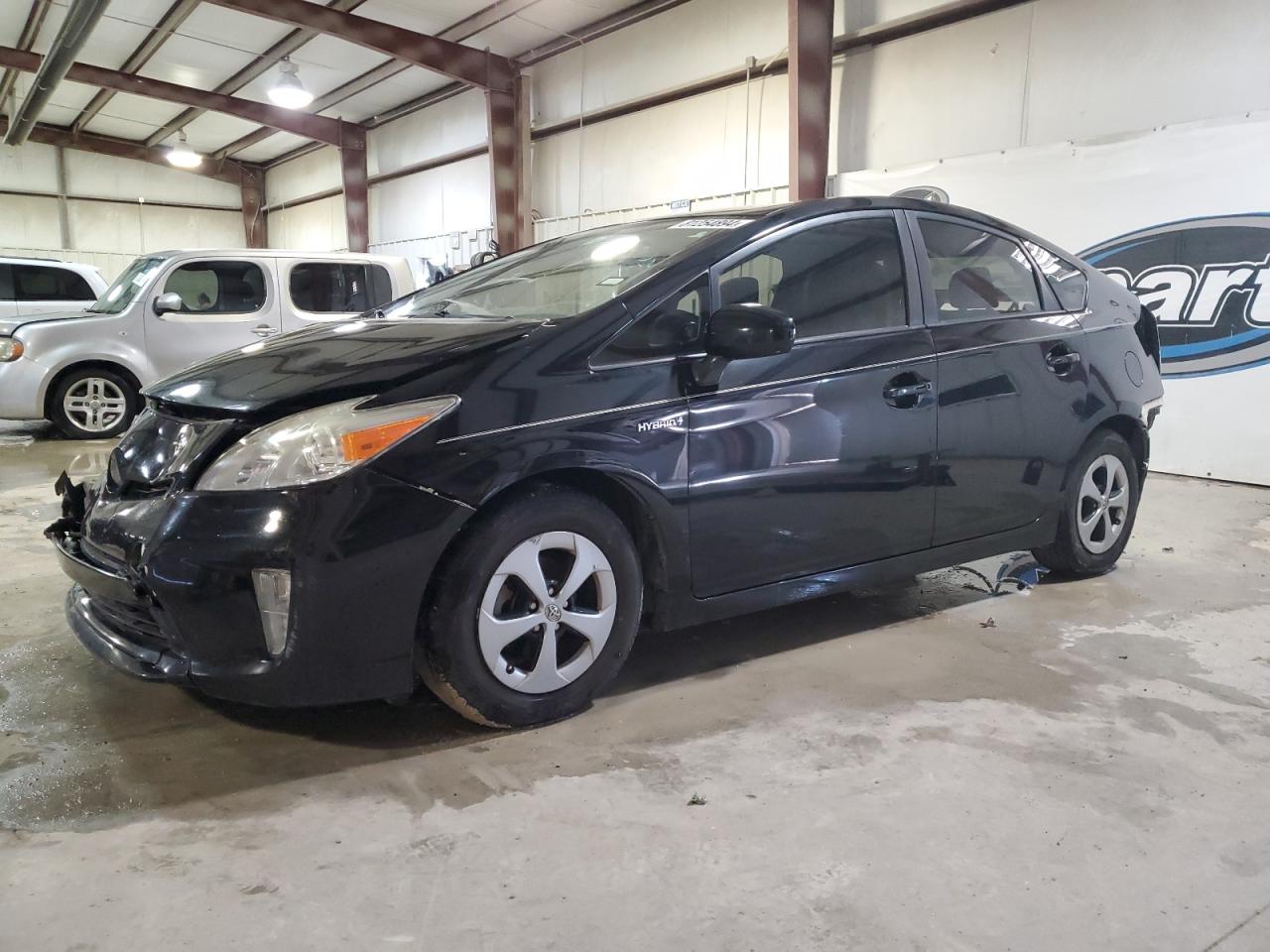 TOYOTA PRIUS 2015