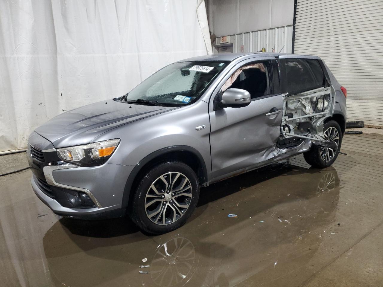 MITSUBISHI OUTLANDER 2016