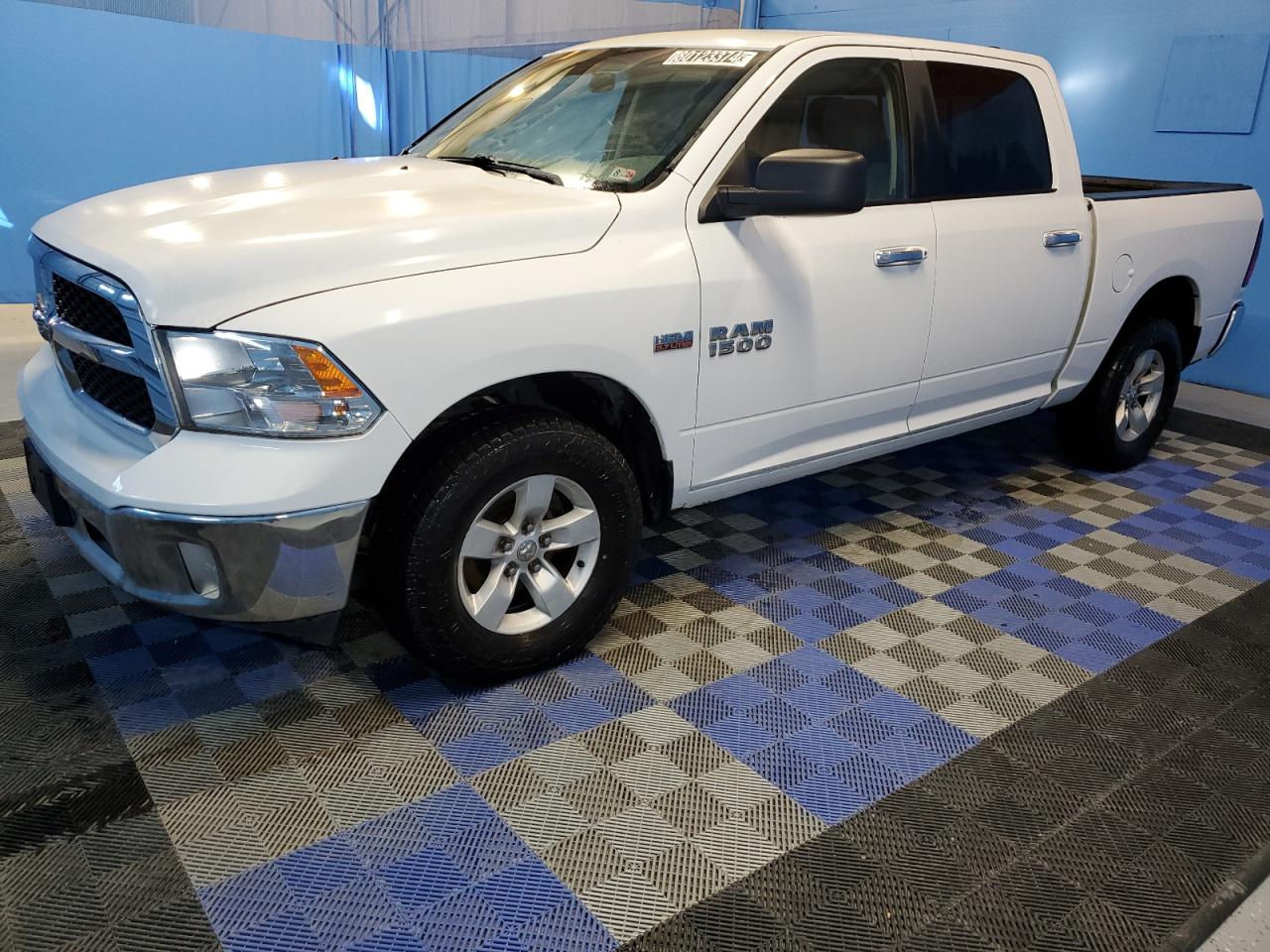RAM 1500 SLT 2017