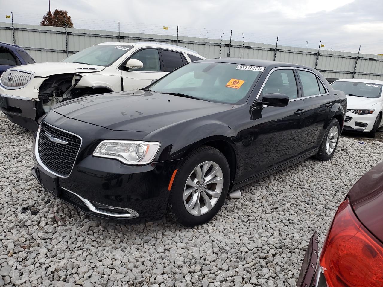 CHRYSLER 300 LIMITE 2015