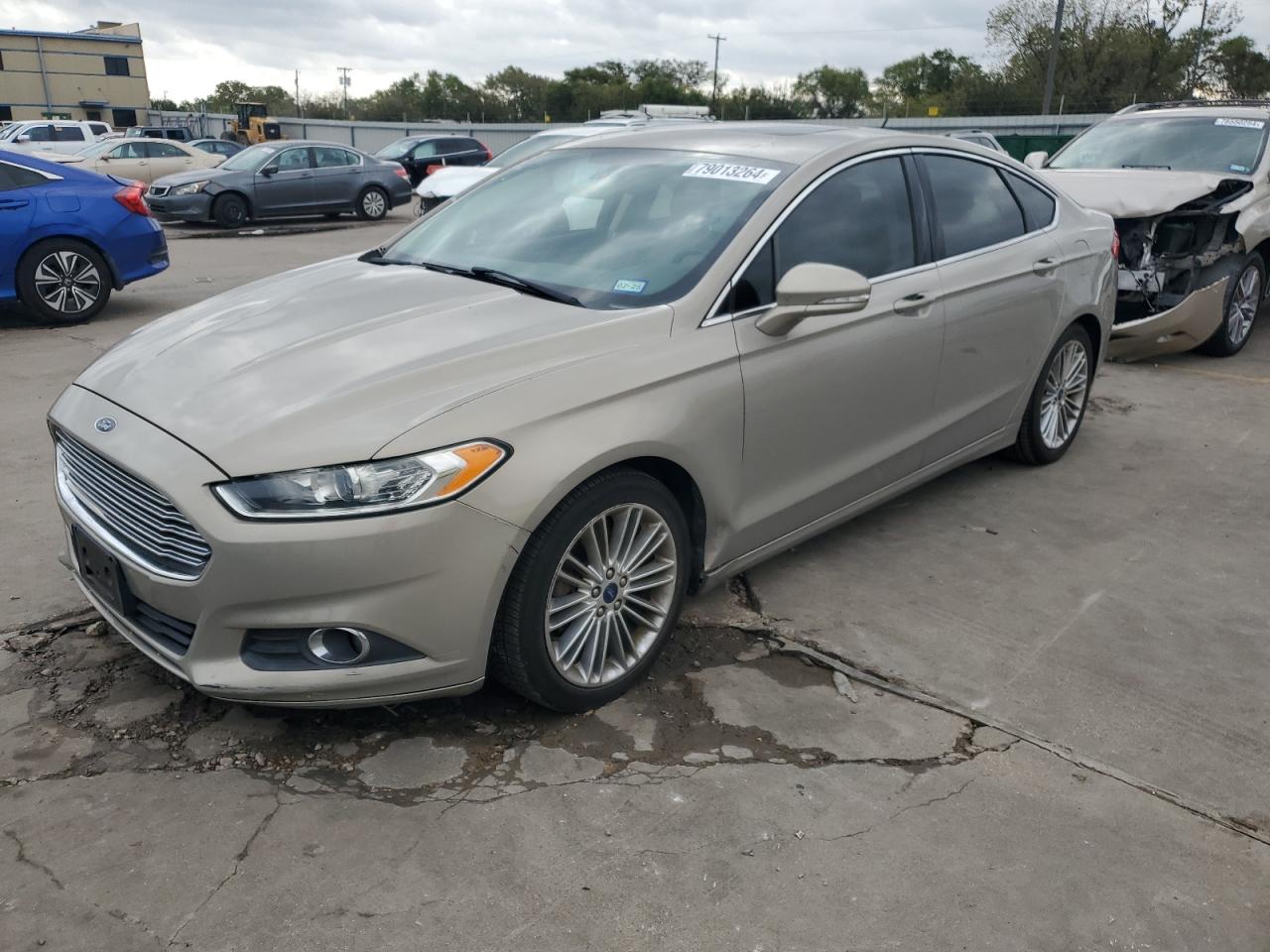 FORD FUSION SE 2015