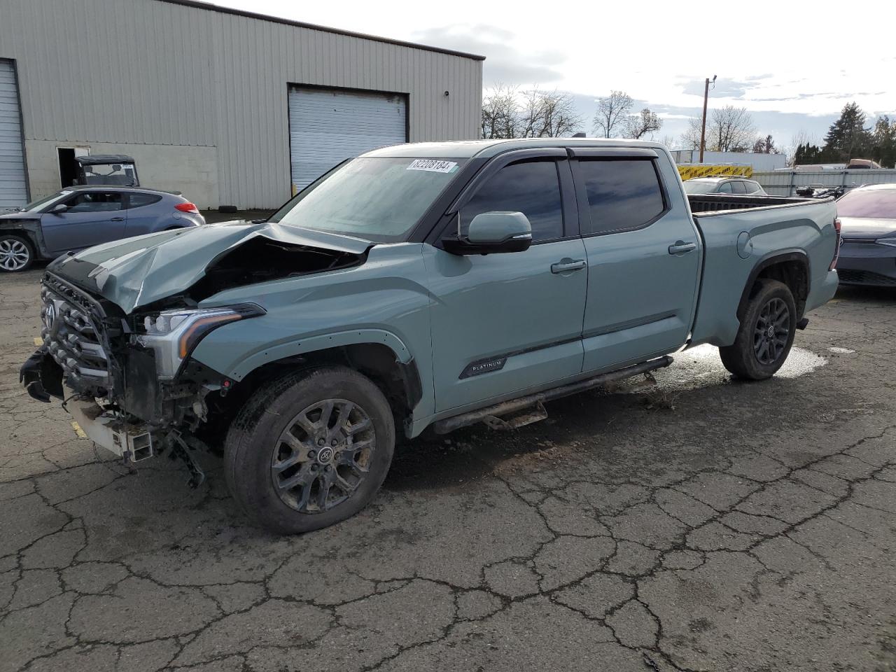 TOYOTA TUNDRA CRE 2024