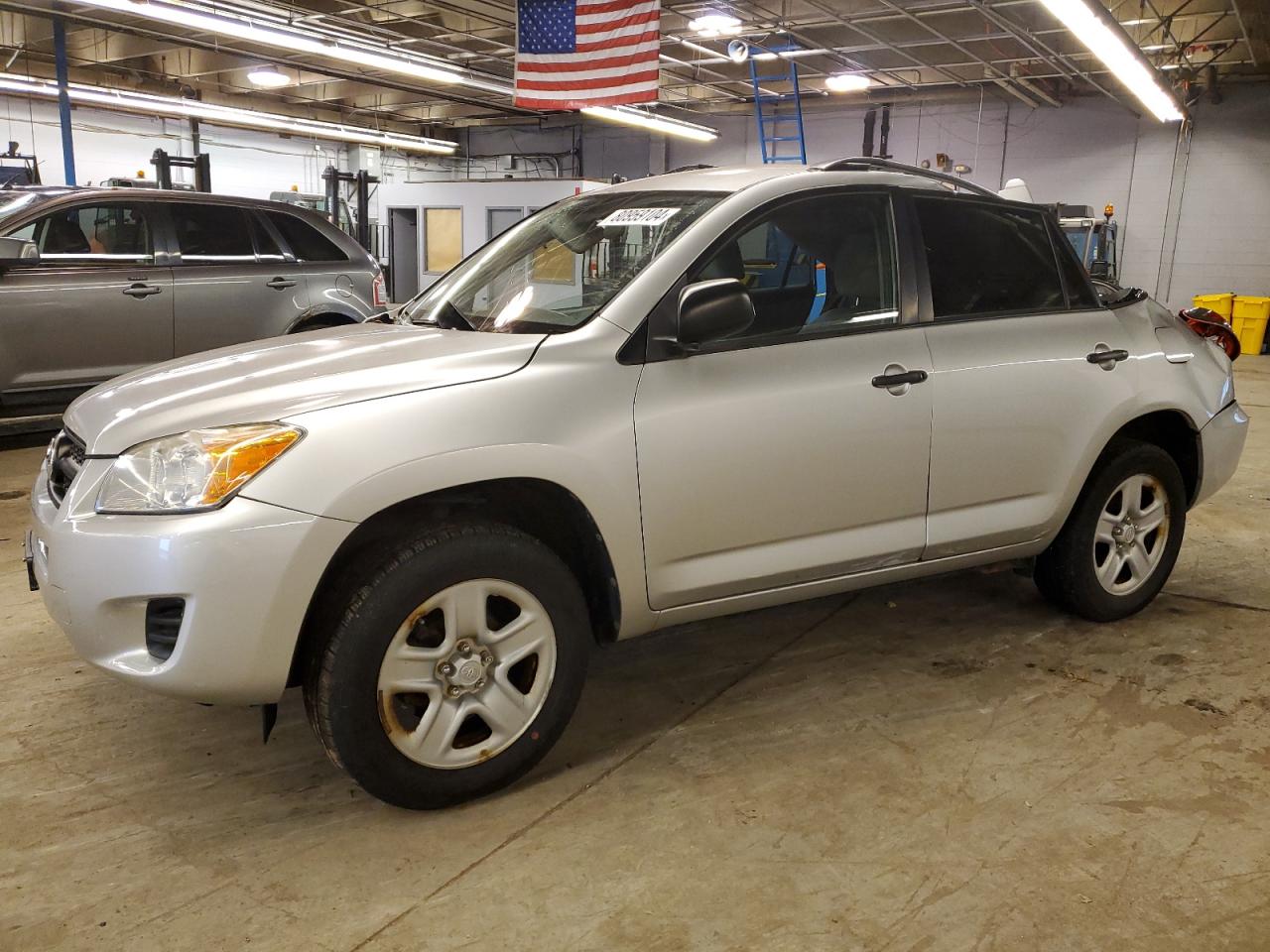 TOYOTA RAV4 2011