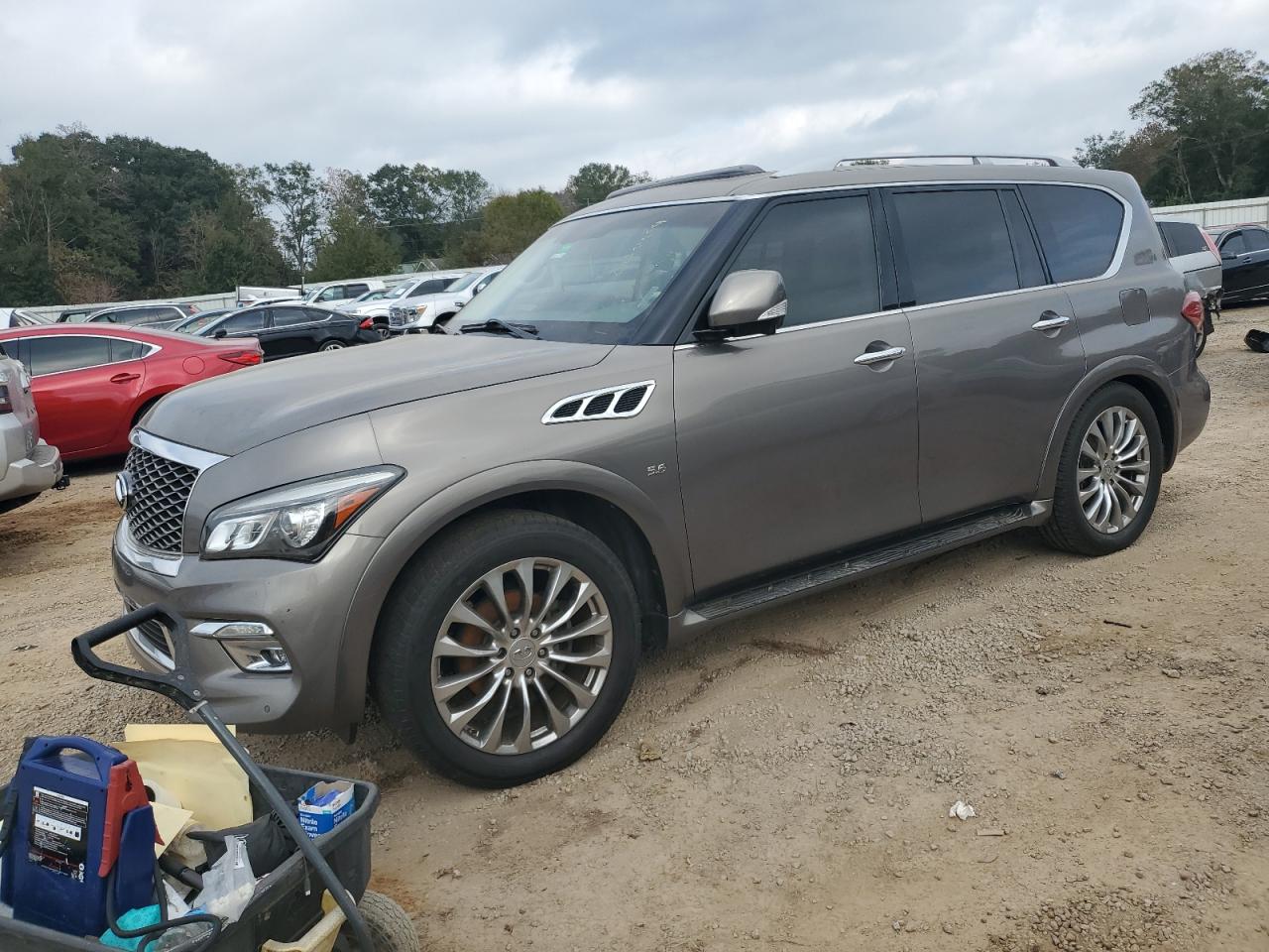 INFINITI QX80 2015