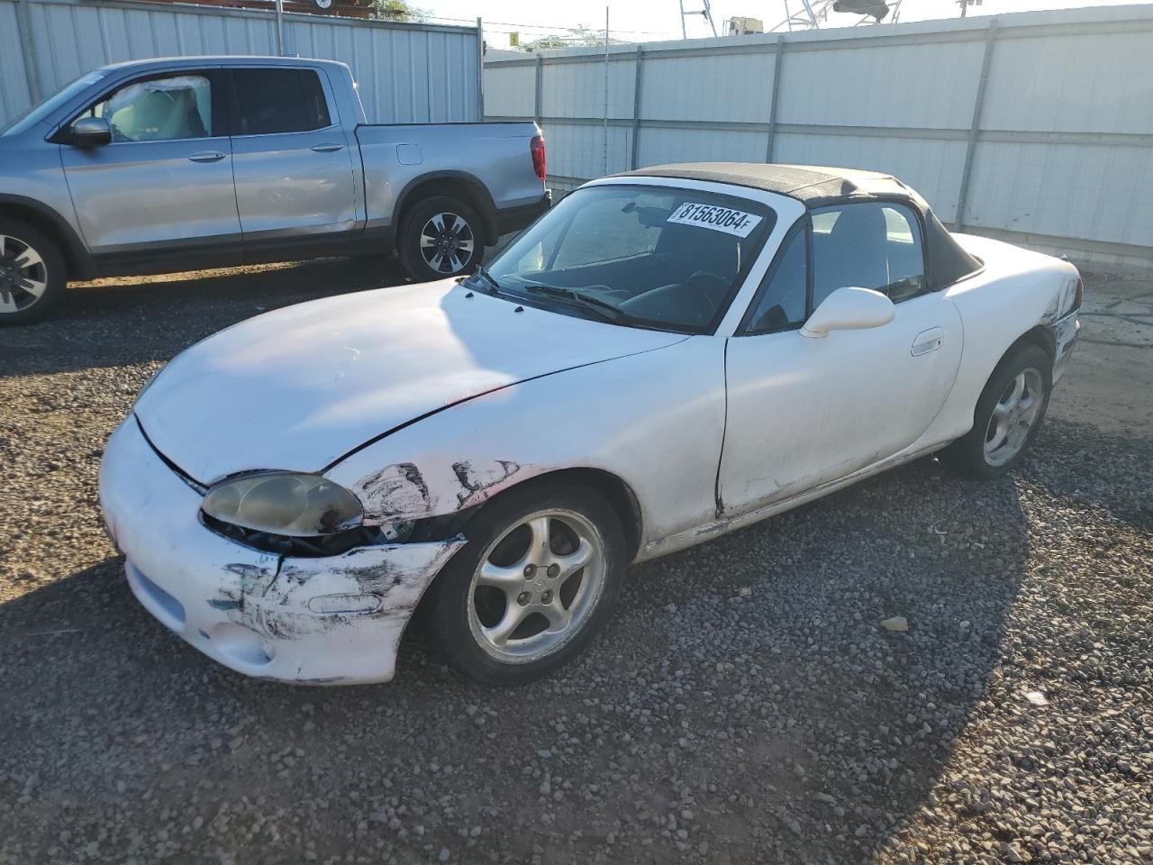 MAZDA MX-5 MIATA 2002