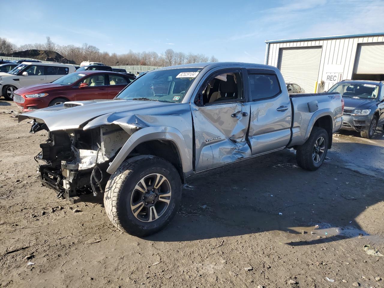TOYOTA TACOMA DOU 2018