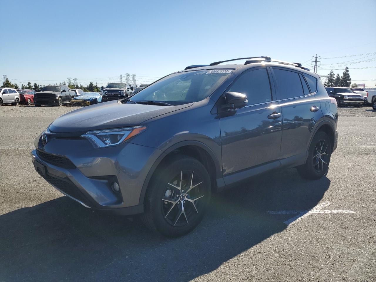 TOYOTA RAV4 SE 2018