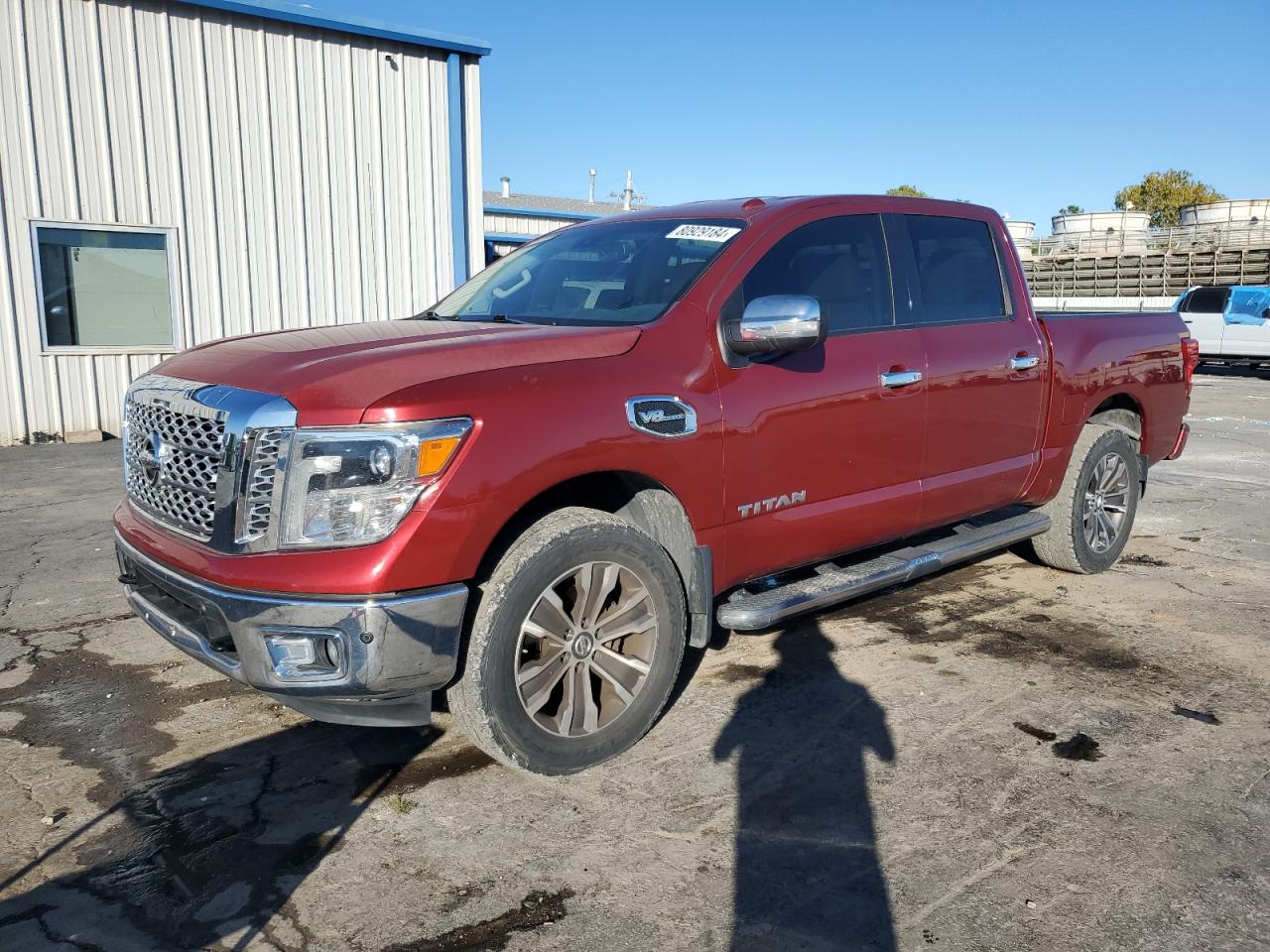 NISSAN TITAN SV 2017