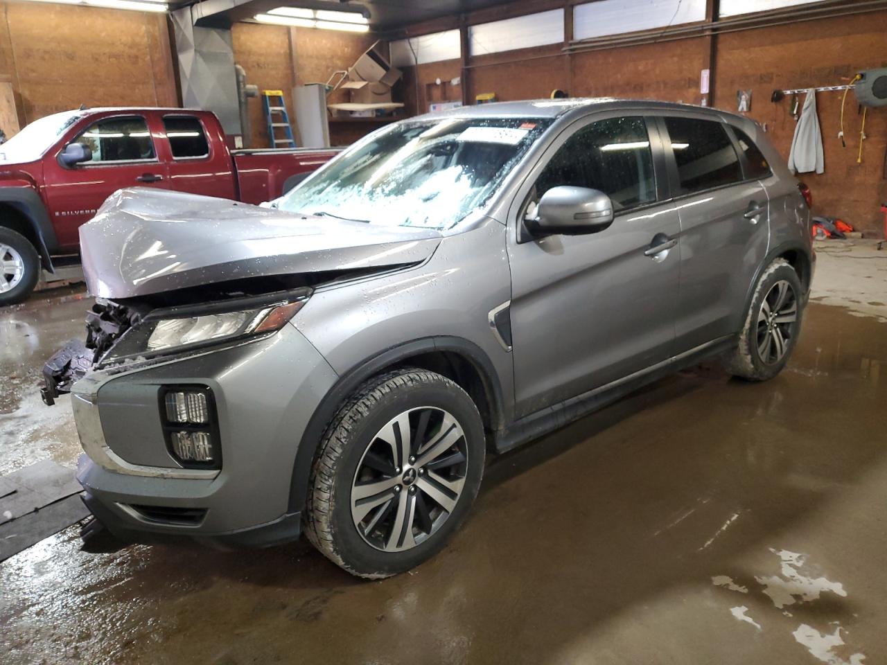 MITSUBISHI OUTLANDER 2020