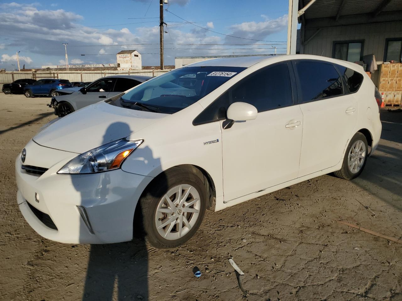 TOYOTA PRIUS V 2013