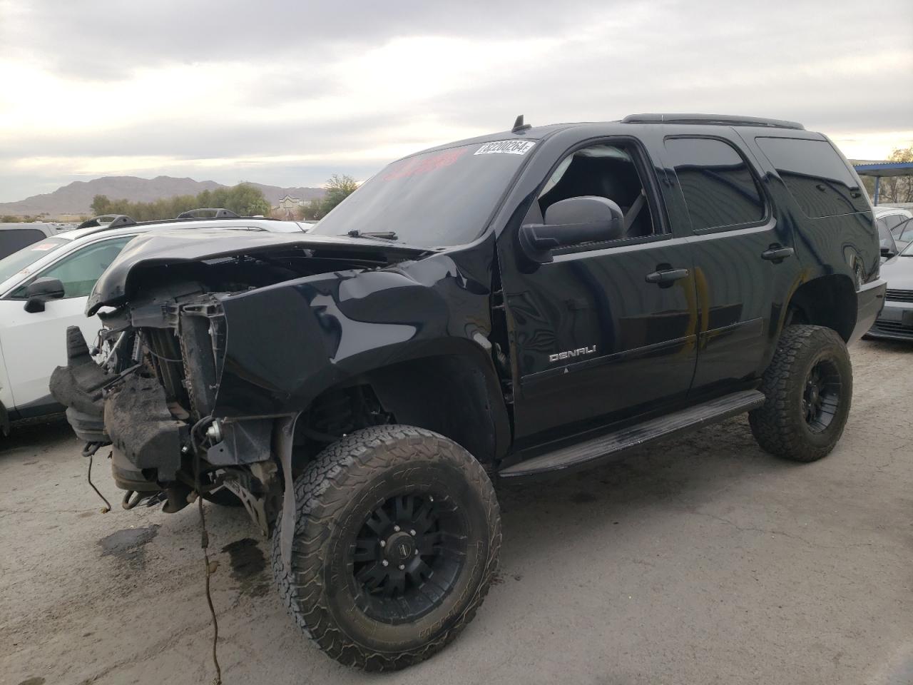 GMC YUKON DENA 2012
