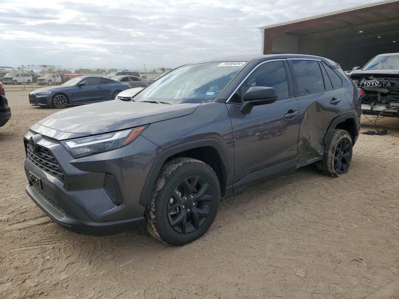 TOYOTA RAV4 LE 2024