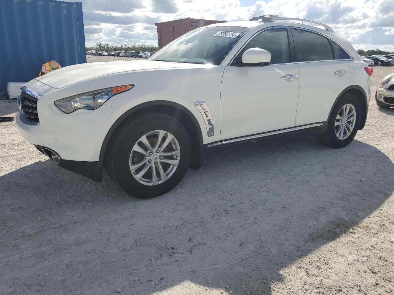 INFINITI FX35 2012