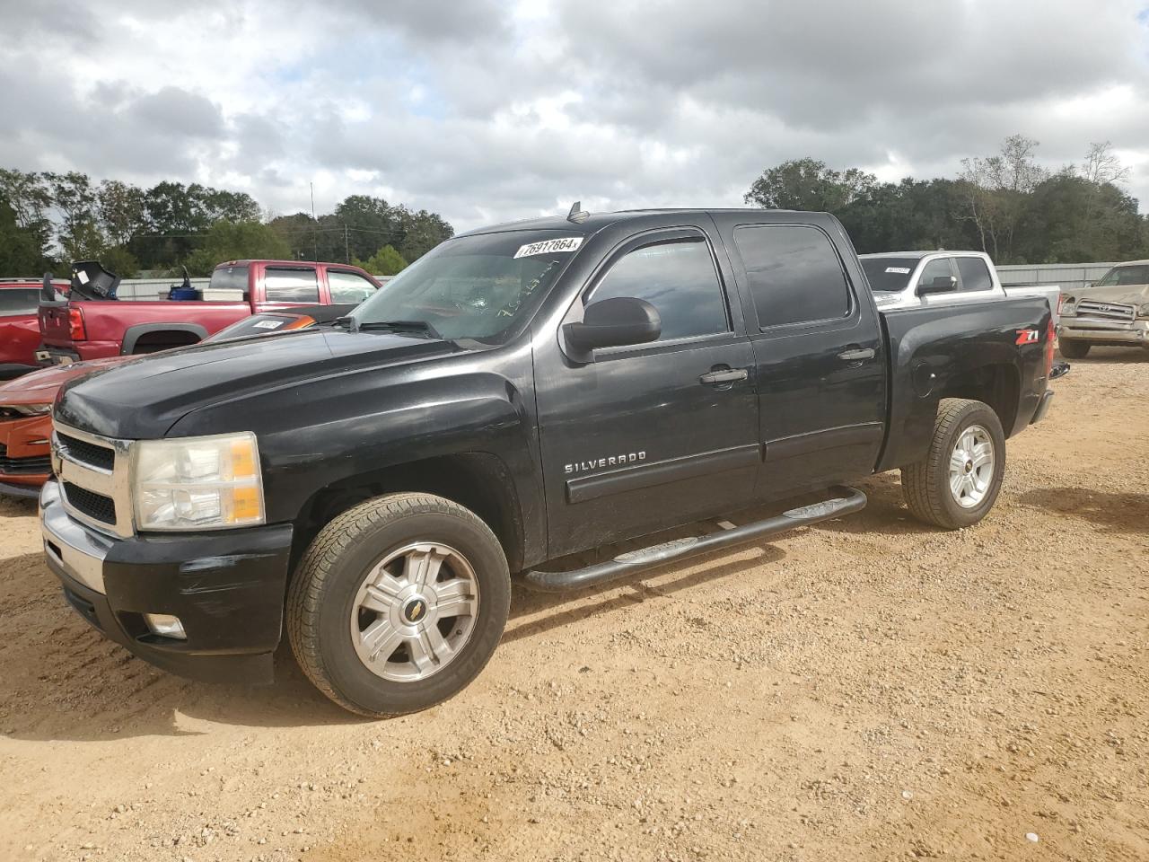 CHEVROLET SILVERADO 2011