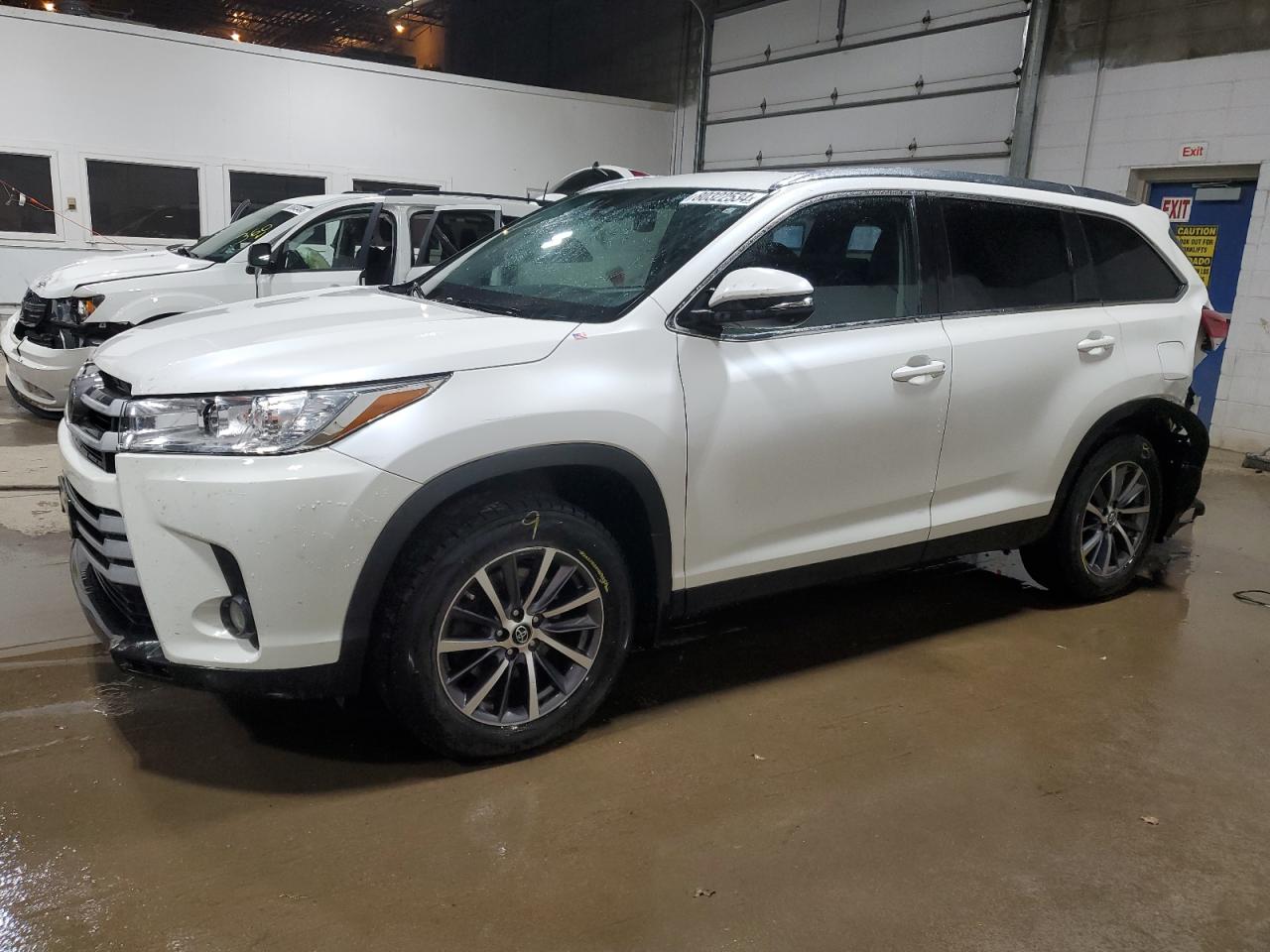 TOYOTA HIGHLANDER 2019