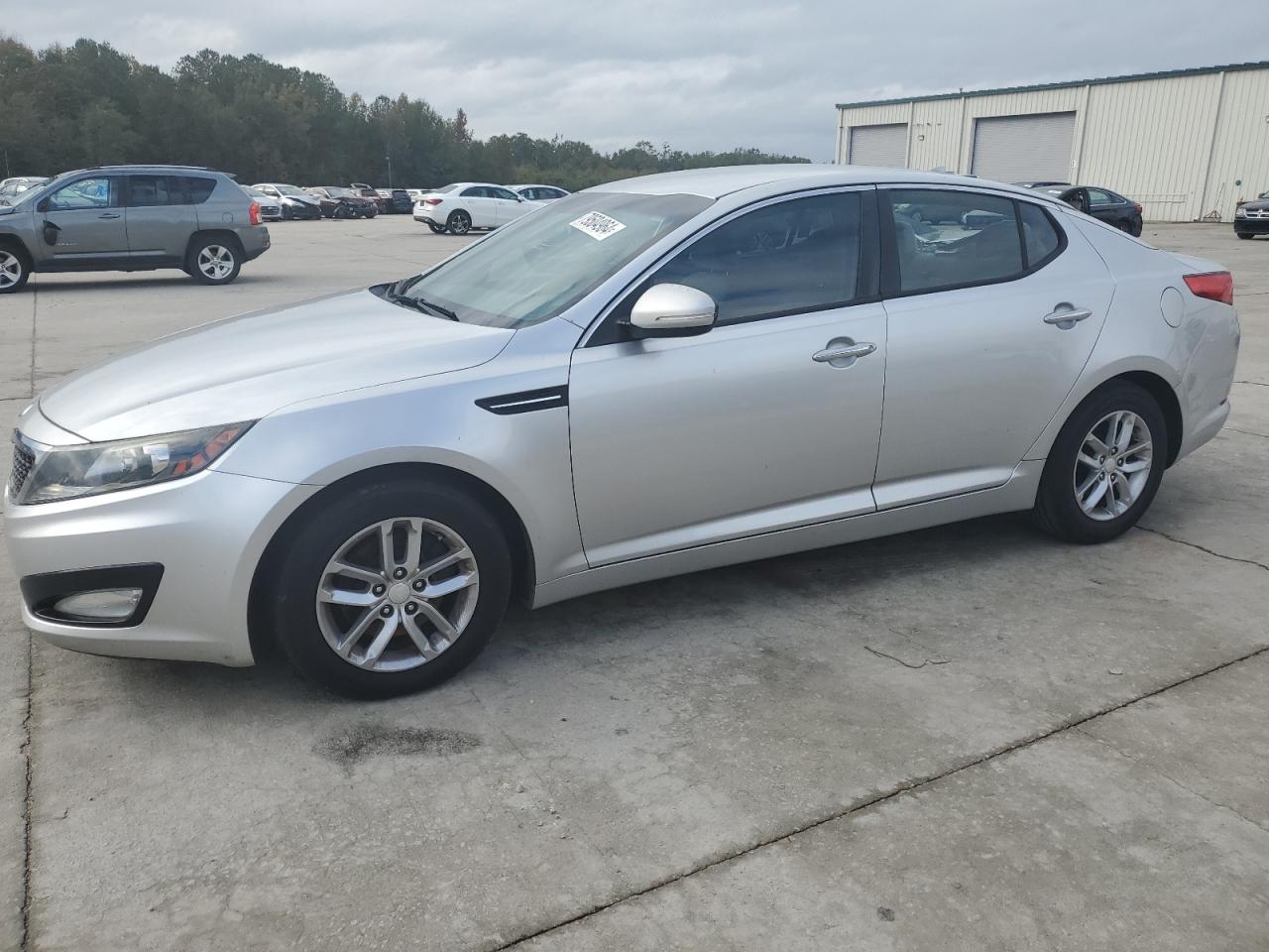KIA OPTIMA LX 2013