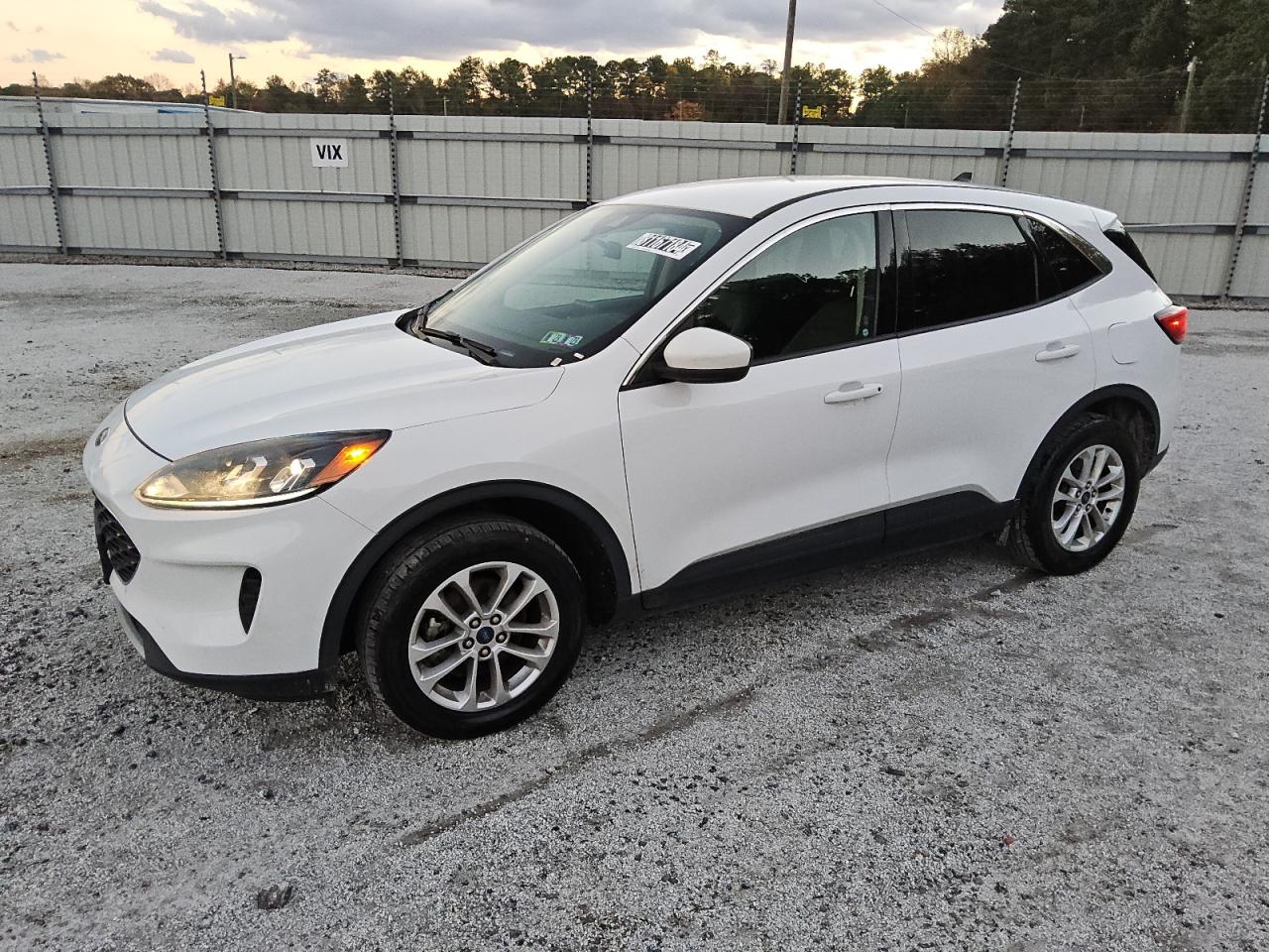FORD ESCAPE SE 2020
