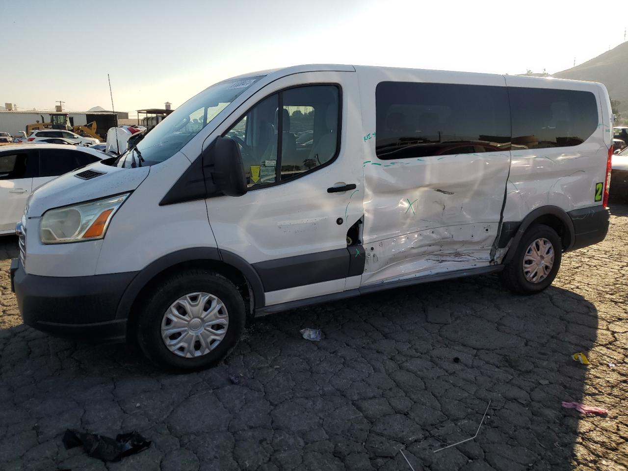 FORD TRANSIT T- 2015