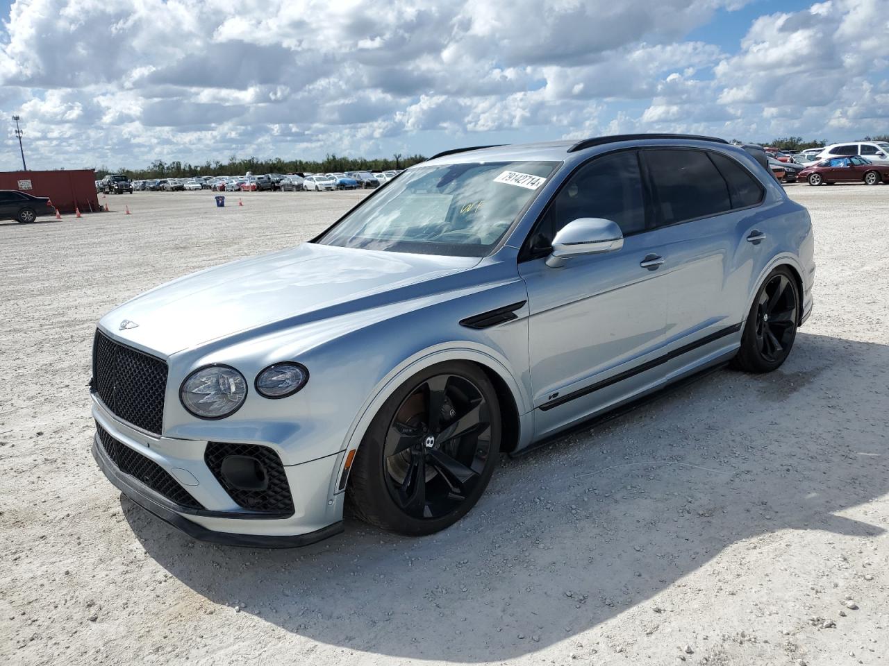 BENTLEY BENTAYGA 2022