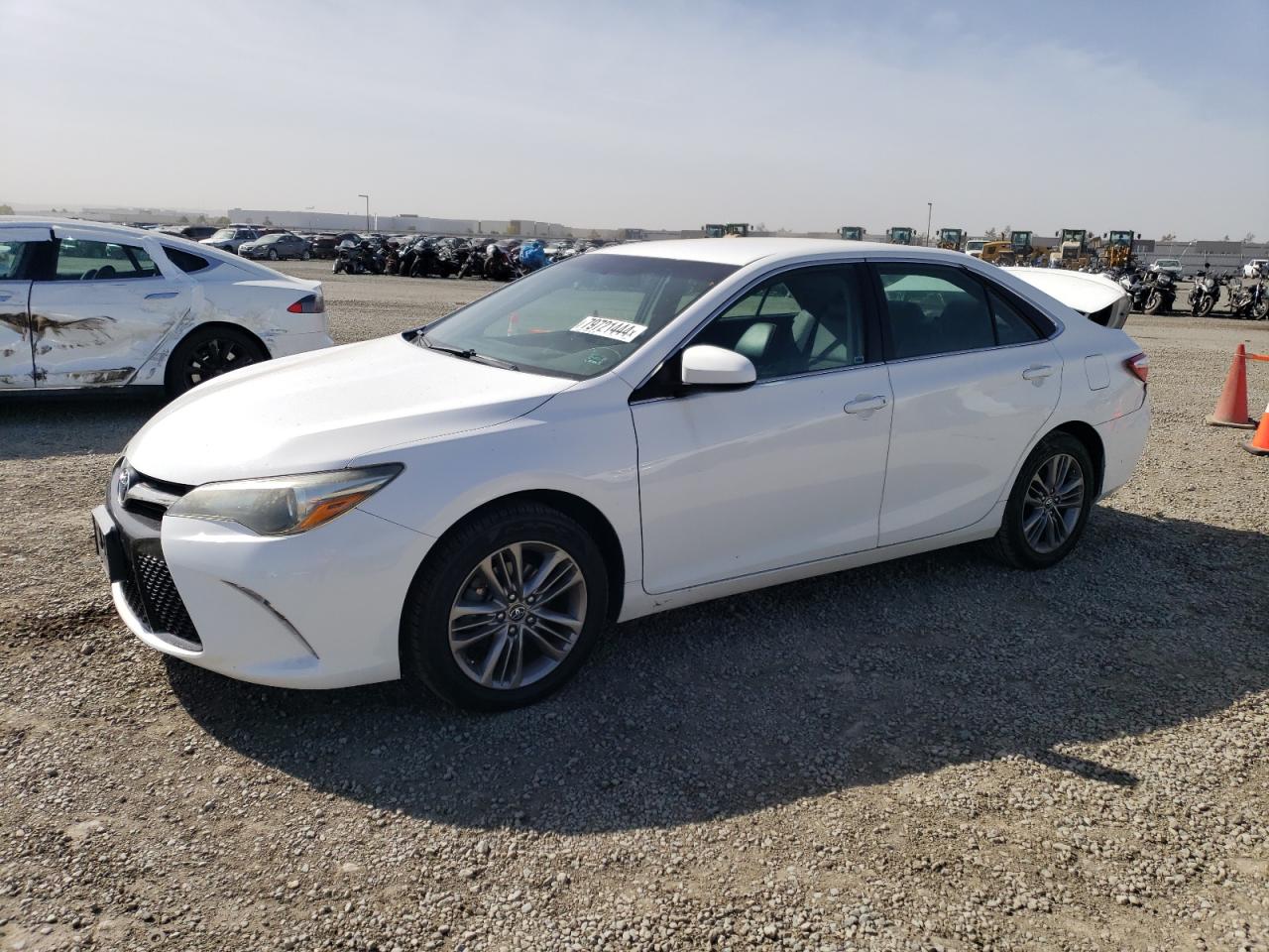 TOYOTA CAMRY LE 2017