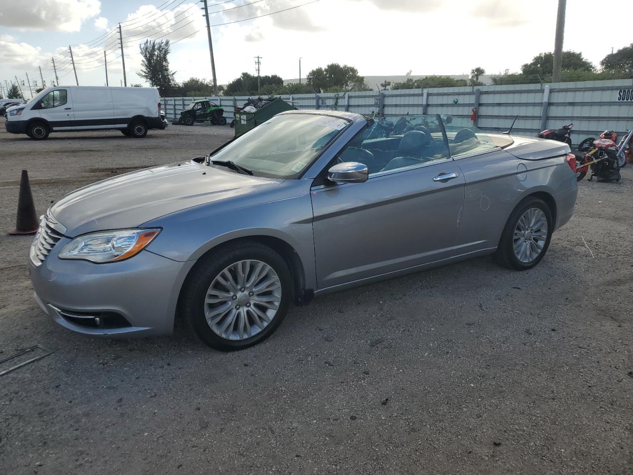 CHRYSLER 200 LIMITE 2013