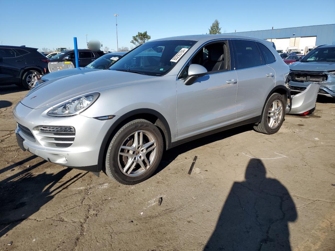 PORSCHE CAYENNE 2012