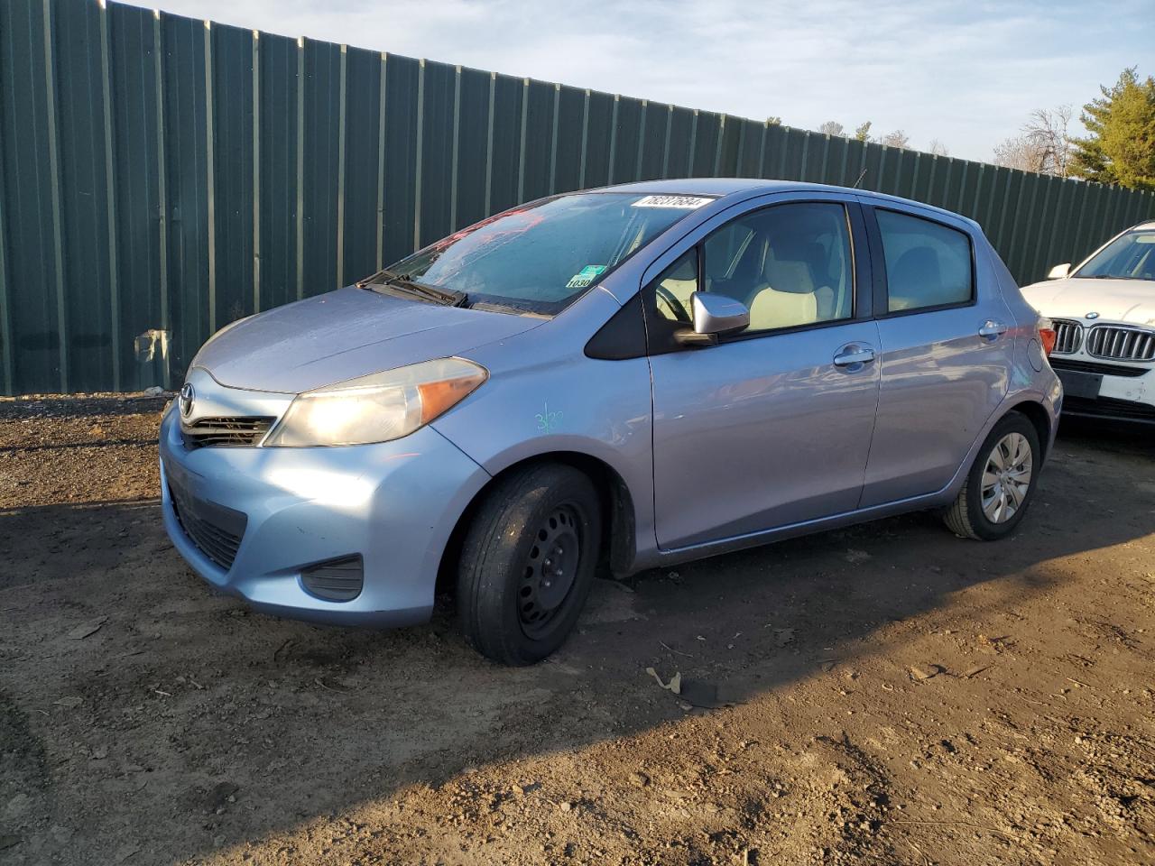 TOYOTA YARIS 2013