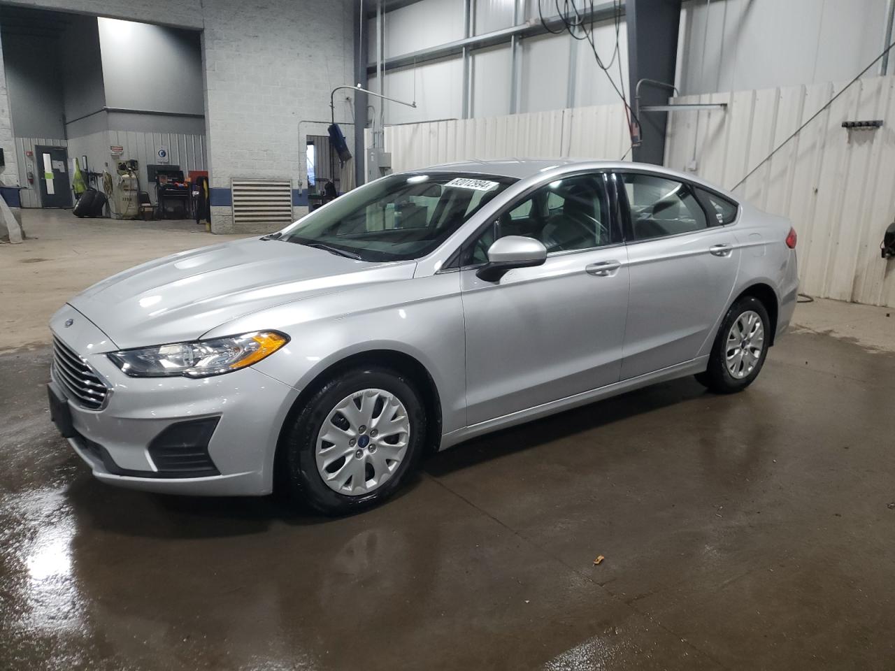 FORD FUSION S 2019