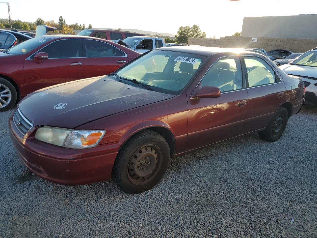 TOYOTA CAMRY CE 2001