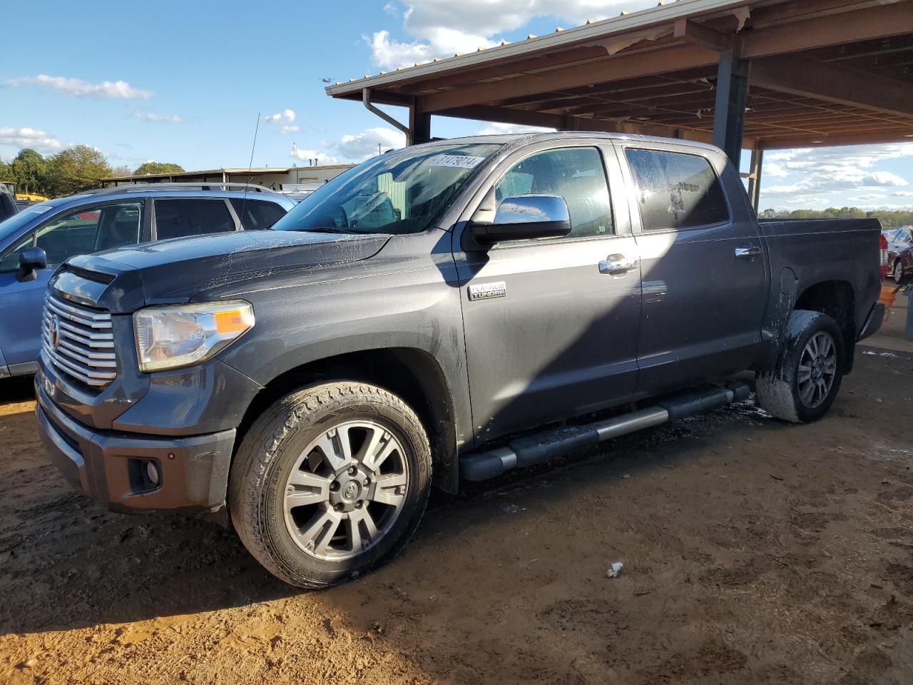 TOYOTA TUNDRA CRE 2017
