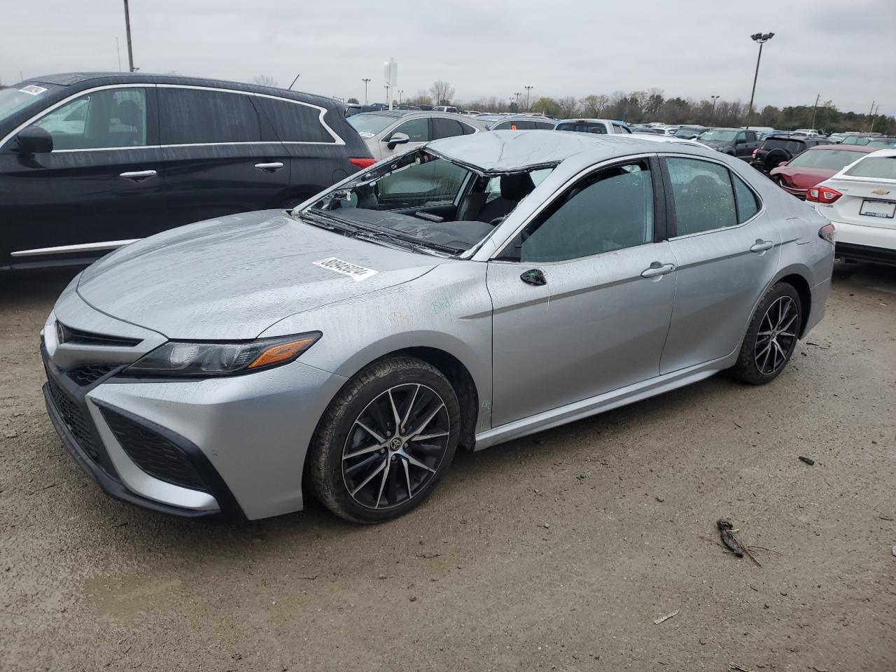TOYOTA CAMRY SE 2022