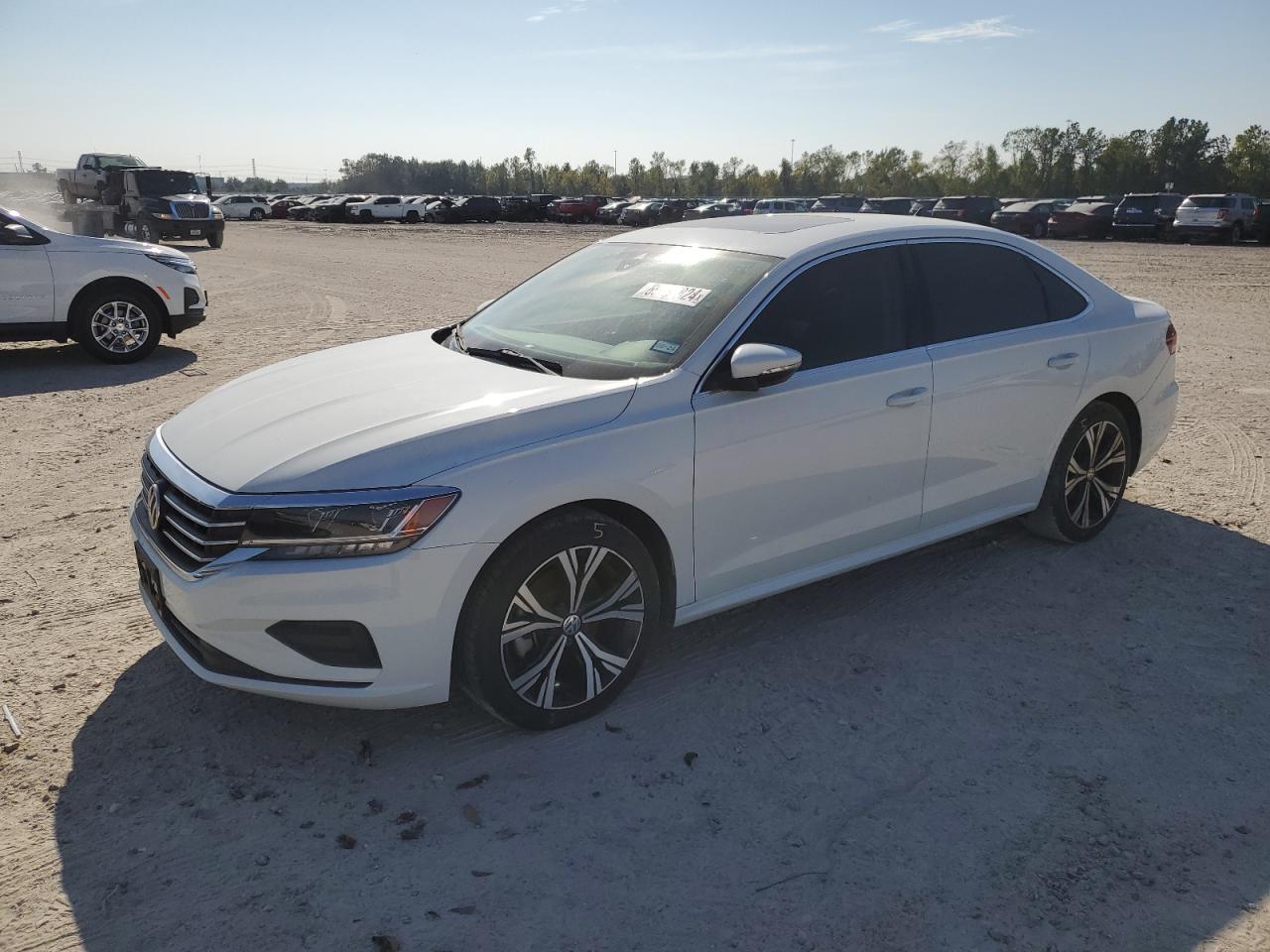 VOLKSWAGEN PASSAT SE 2022