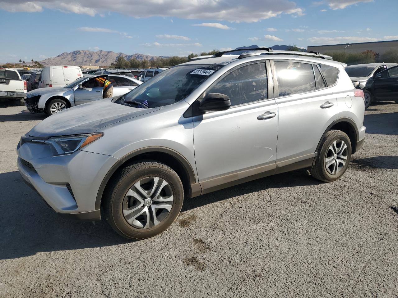 TOYOTA RAV4 LE 2018