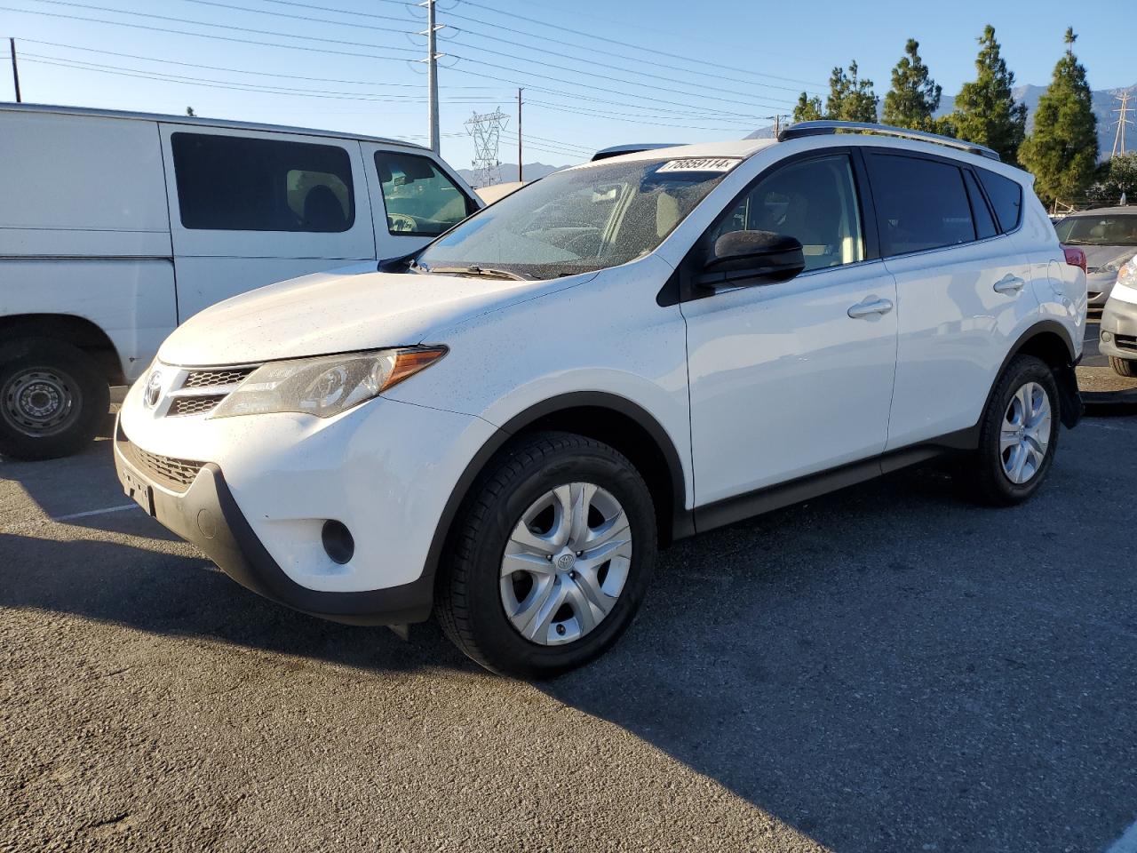 TOYOTA RAV4 LE 2013