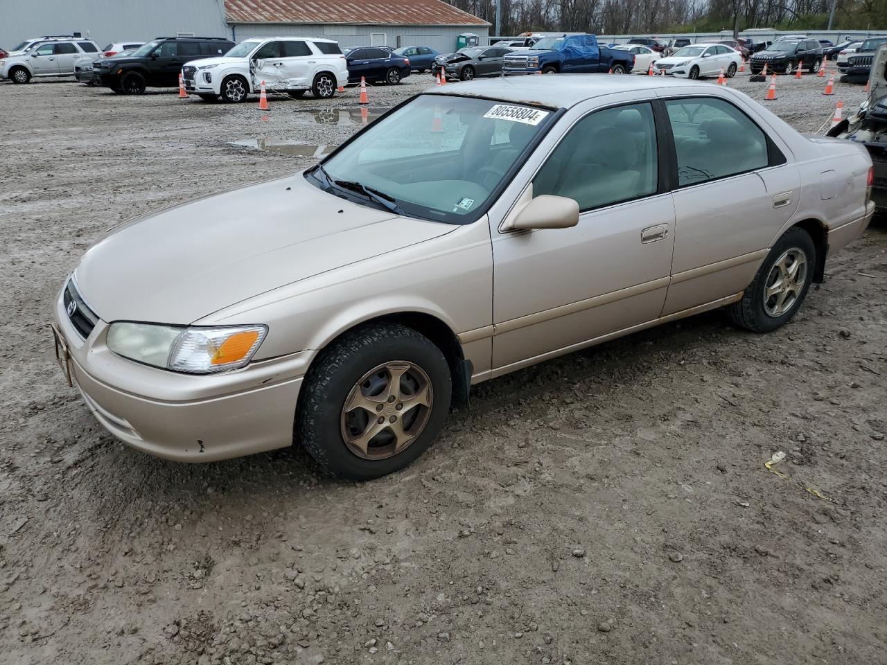 TOYOTA CAMRY CE 2001