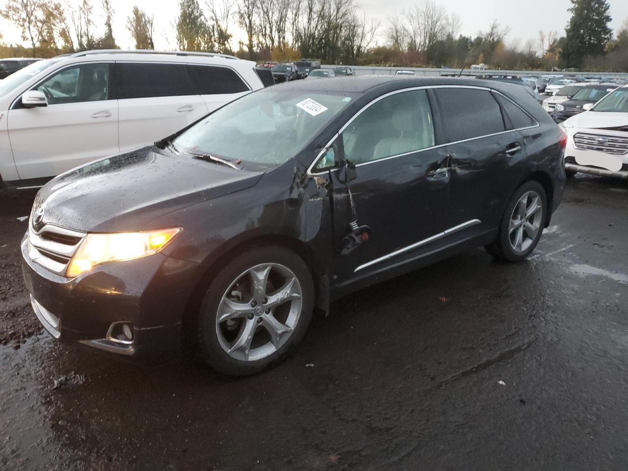 TOYOTA VENZA LE 2013