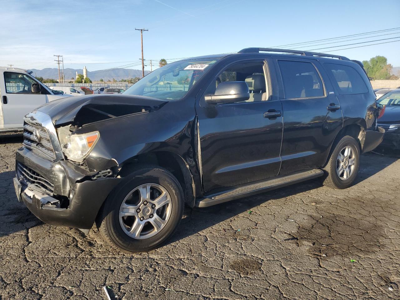 TOYOTA SEQUOIA SR 2012
