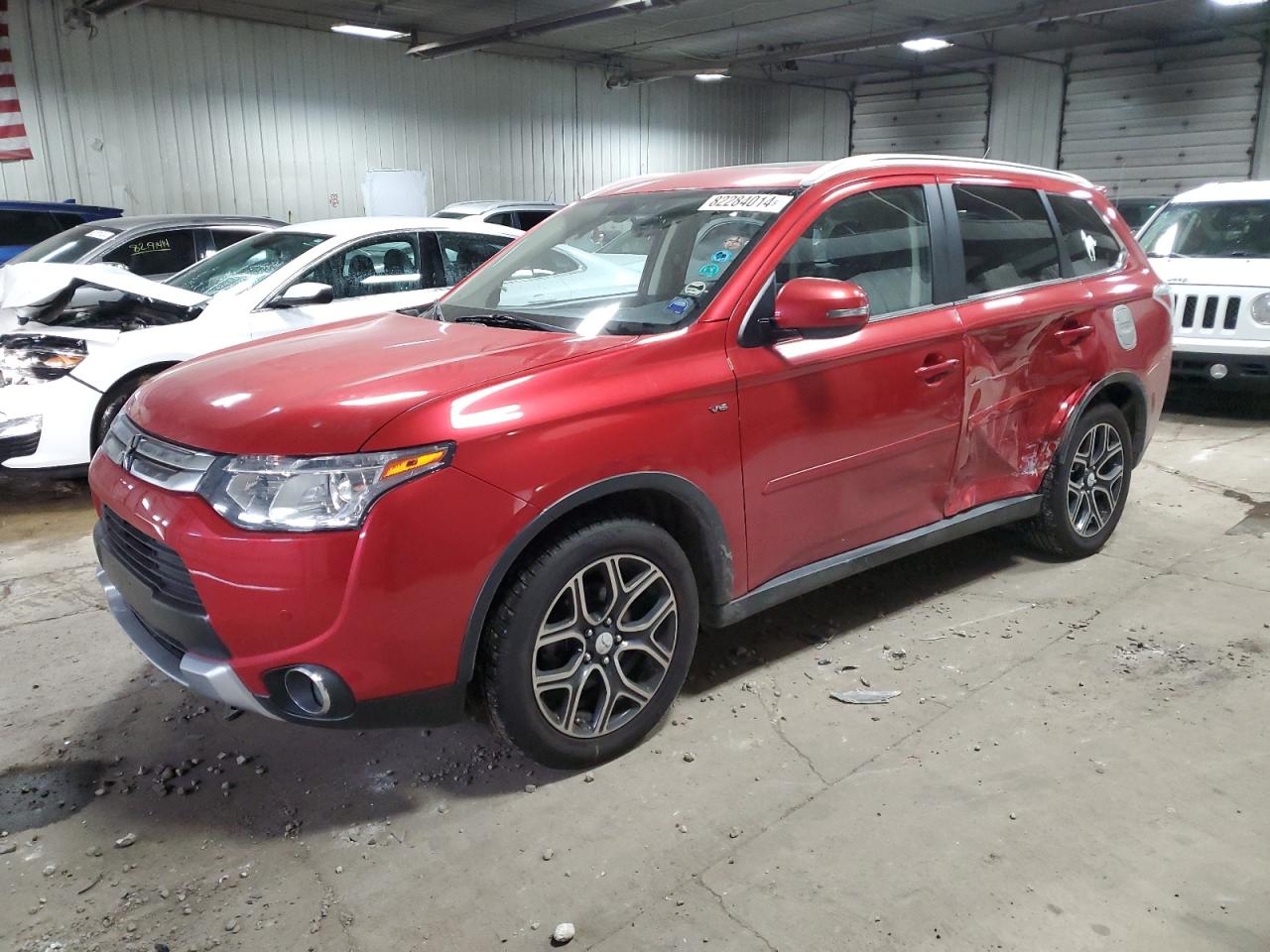 MITSUBISHI OUTLANDER 2015