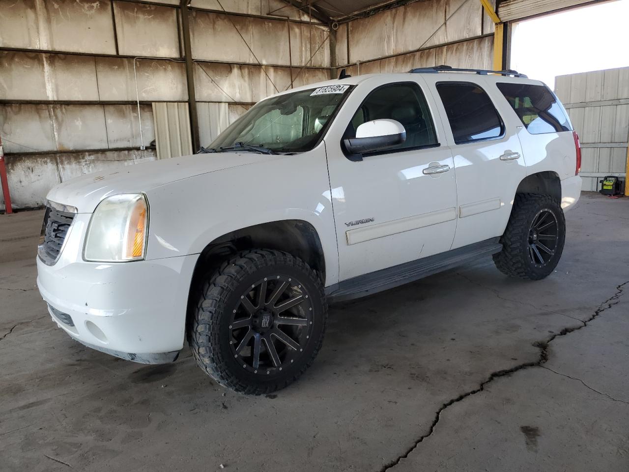 GMC YUKON SLT 2013