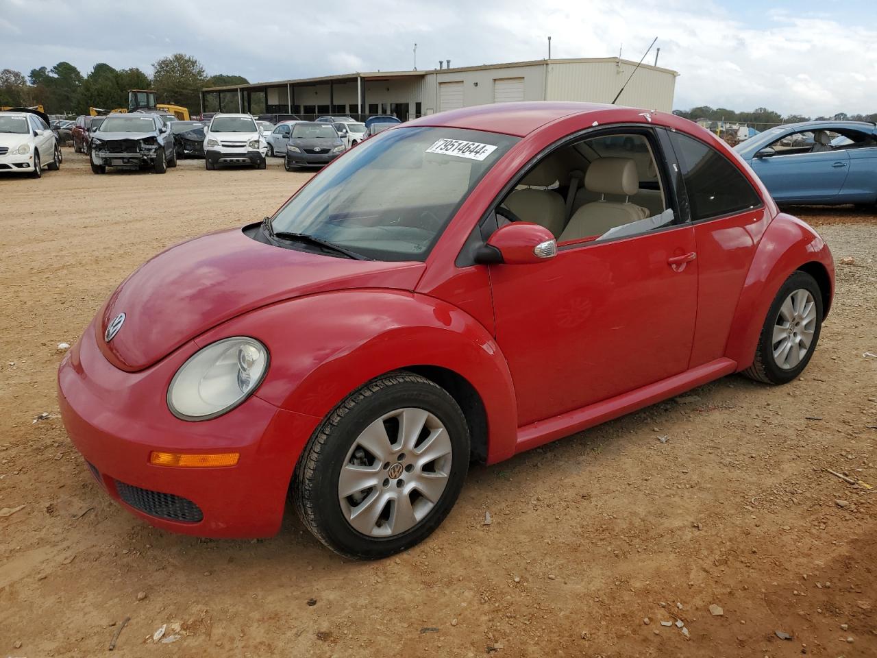 VOLKSWAGEN NEW BEETLE 2008