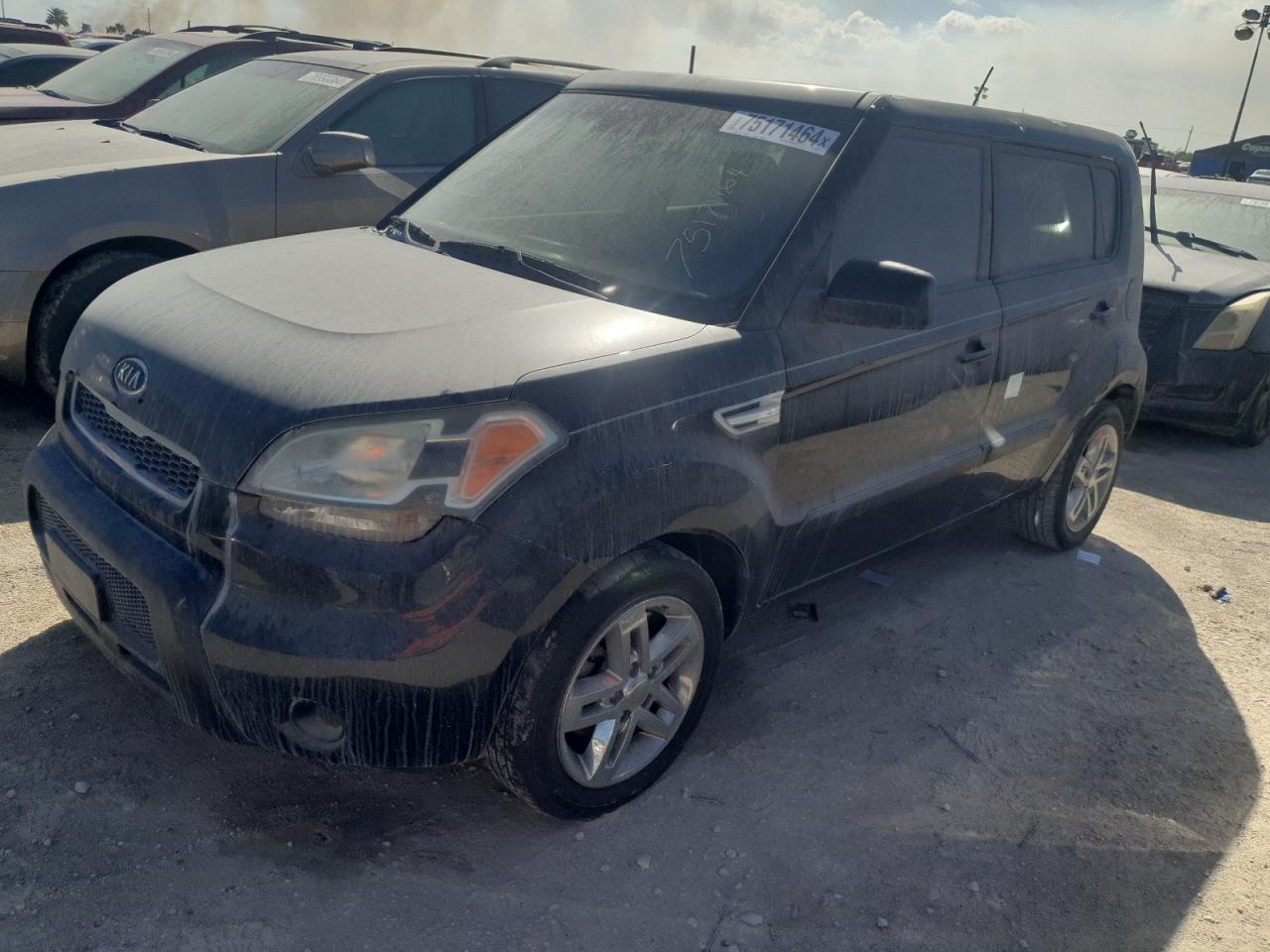 KIA SOUL + 2011