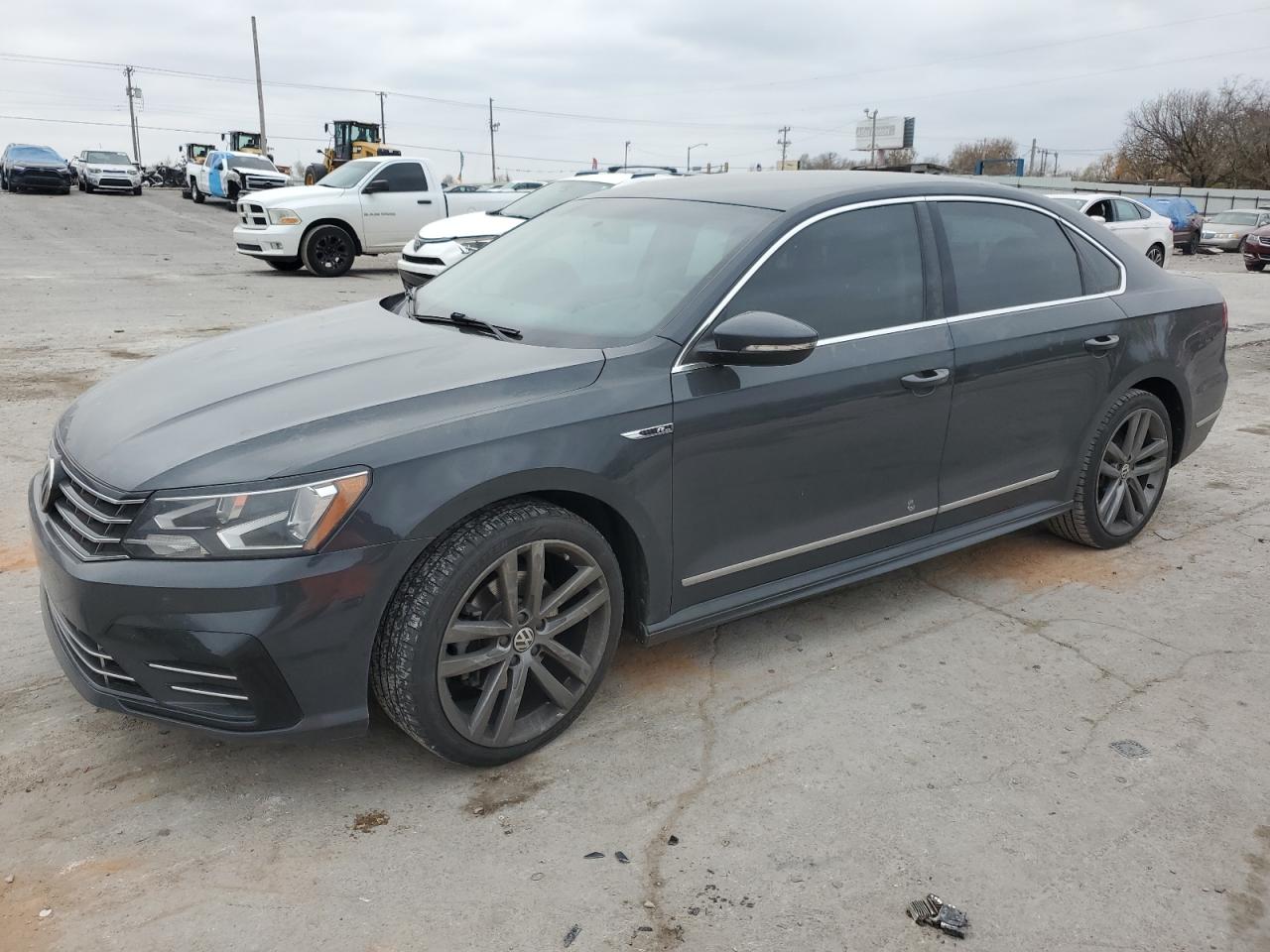 VOLKSWAGEN PASSAT R-L 2017